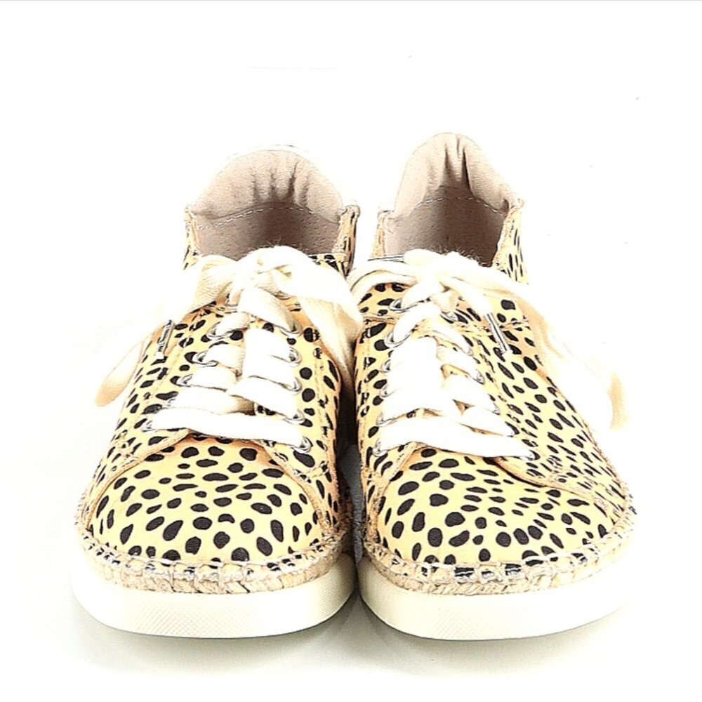 Nwot Dolce Vita Animal Print Sneakers Size 6 1/2